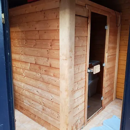 Appartement Wellness Studio In The Betuwe Tiel